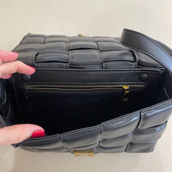 Faux leather quilted purse - Picture 4 of 4